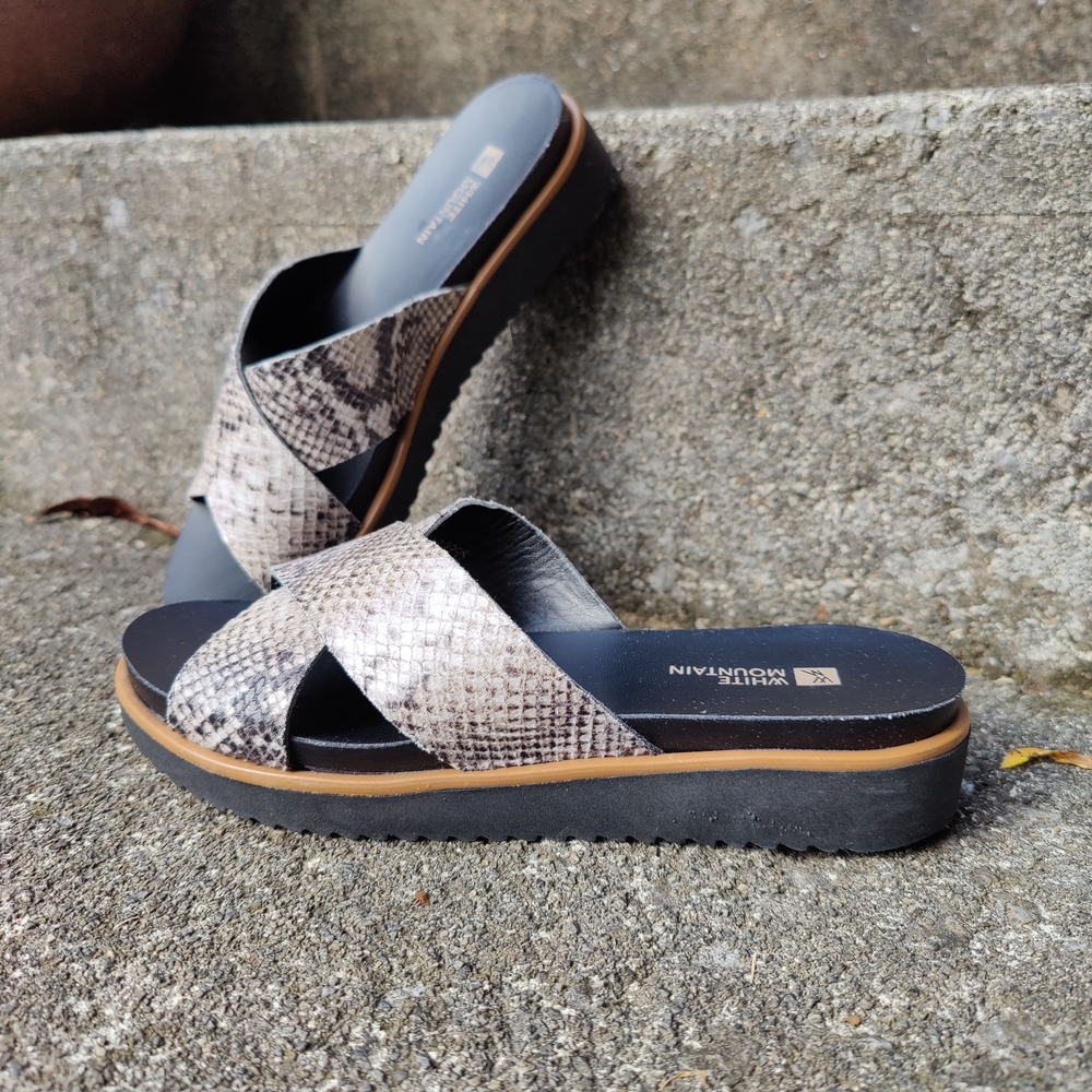 White Mountain Snake Print Women's Sandals Size 7